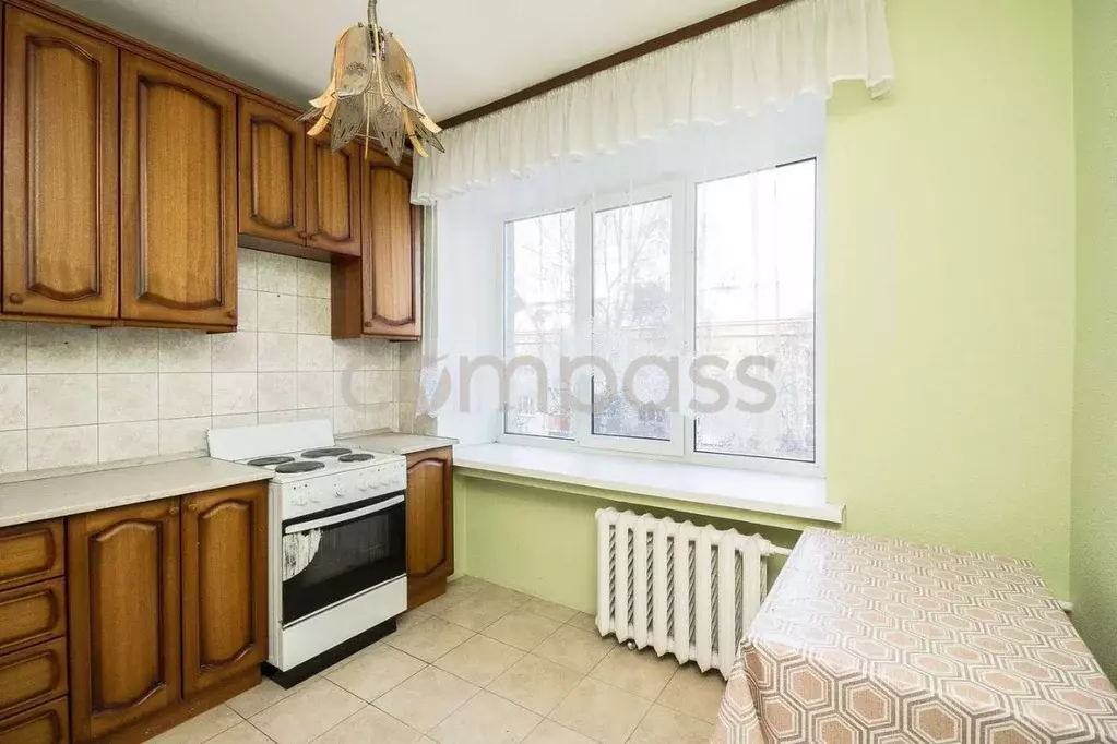 3-к кв. Тюменская область, Тюмень ул. Седова, 17 (80.4 м) - Фото 0