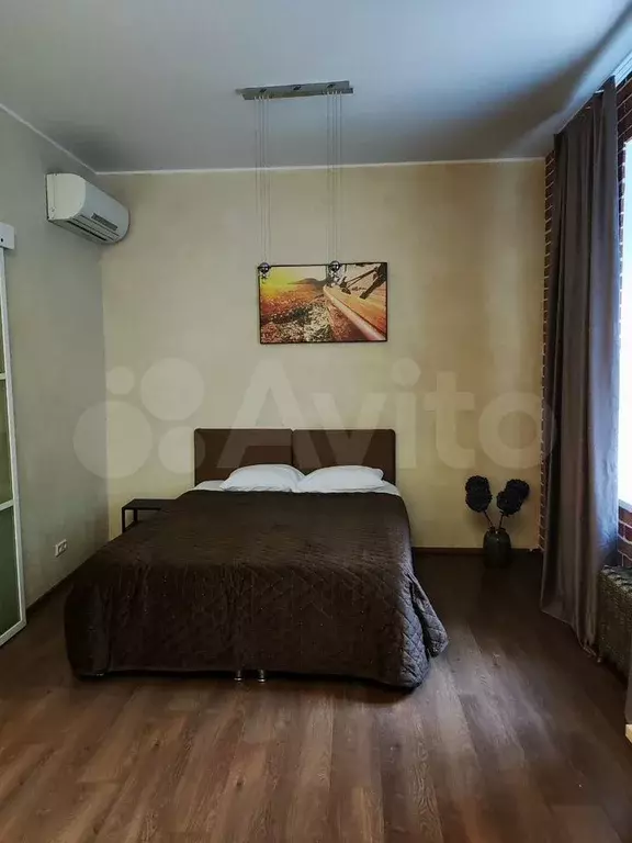 Комната 50 м, 2/2 эт. - Фото 1