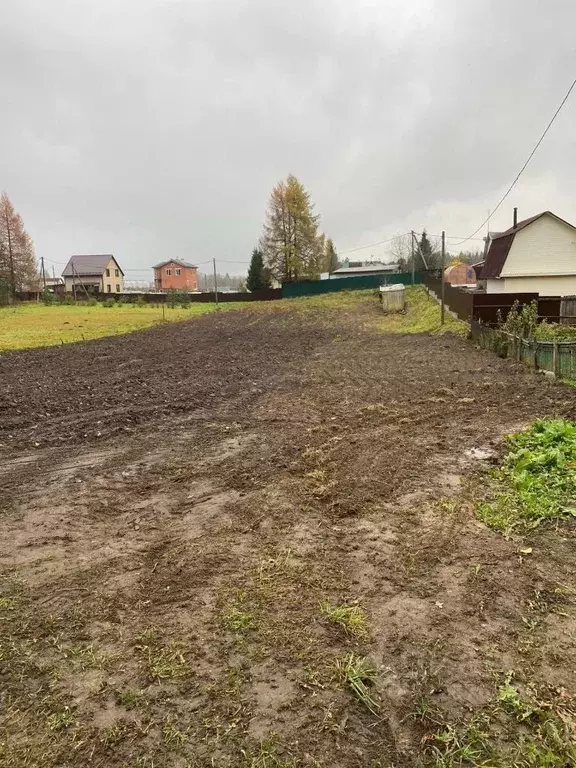 Участок в Ленинградская область, Гатчинский муниципальный округ, д. ... - Фото 1