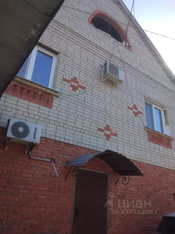 Дом в Саратовская область, Саратов туп. 1-й Горный, 24 (222 м) - Фото 1