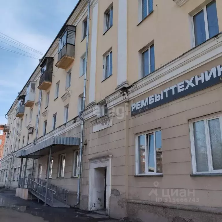 2-к кв. Кемеровская область, Новокузнецк ул. Ленина, 68 (58.5 м) - Фото 0