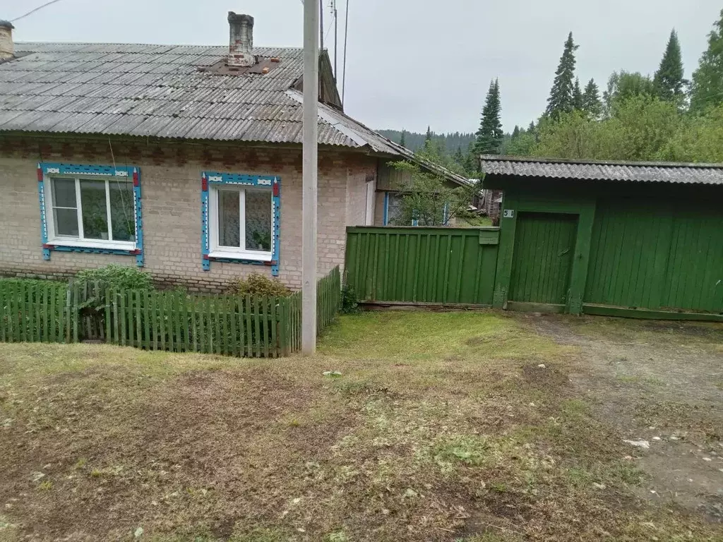 Дом в Свердловская область, Туринский муниципальный округ, с. ... - Фото 0