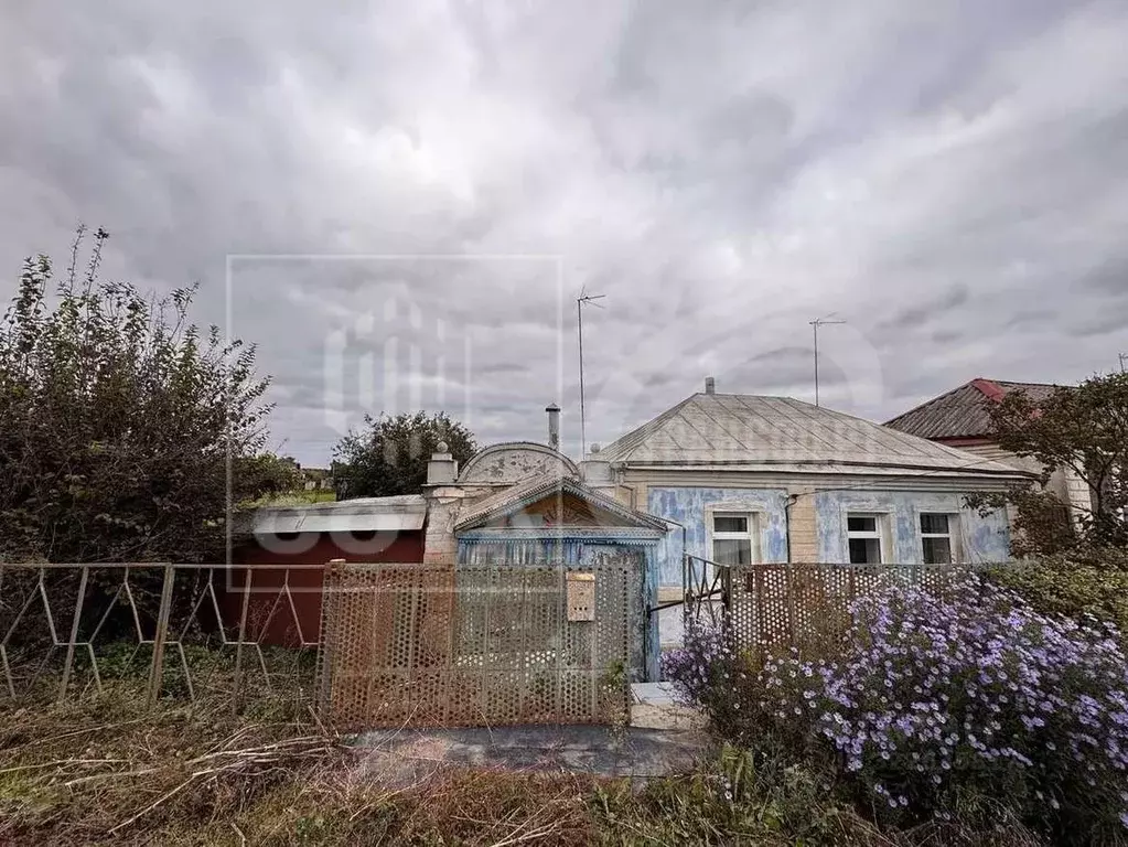 Дом в Воронежская область, Семилукский район, с. Губарево ул. ... - Фото 1