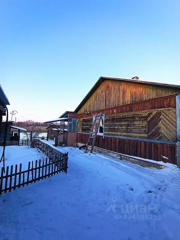 Дом в Еврейская автономная область, Биробиджанский район, с. Валдгейм ... - Фото 1