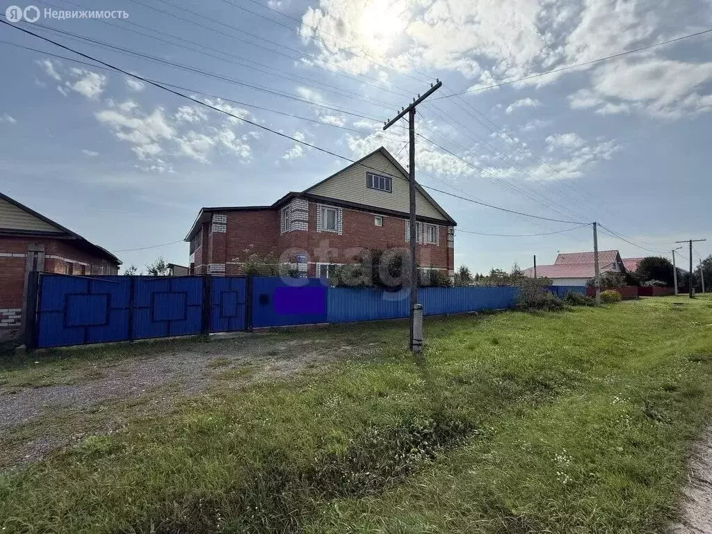 Дом в село Исетское, улица Ленина (390 м) - Фото 2