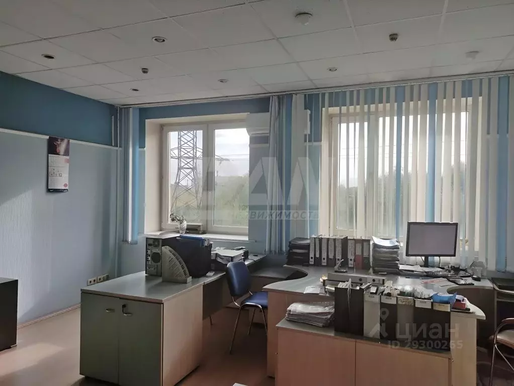 Офис в Челябинская область, Челябинск ул. Танкистов, 189Б (30 м) - Фото 1