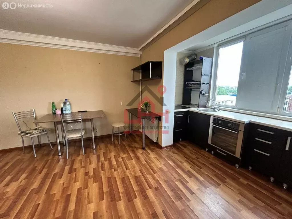 3-комнатная квартира: Ессентуки, улица 60 лет Октября, 2 (53.1 м) - Фото 0