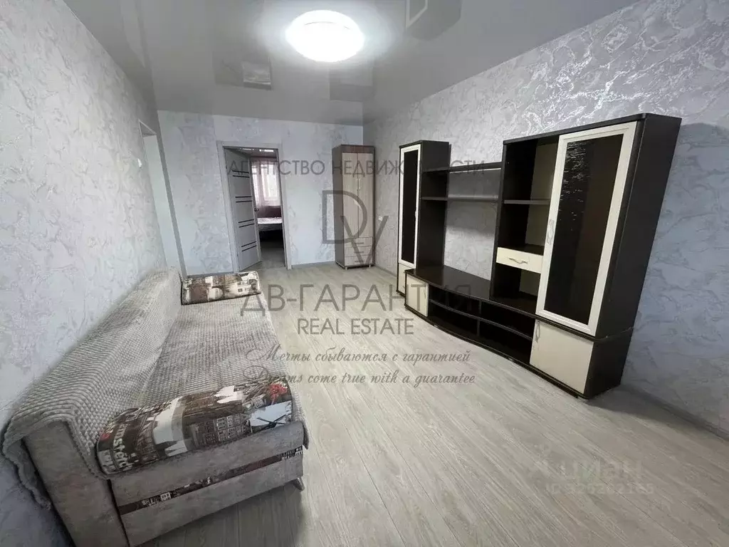 3-к кв. Хабаровский край, Комсомольск-на-Амуре ул. Дикопольцева, 38 ... - Фото 2