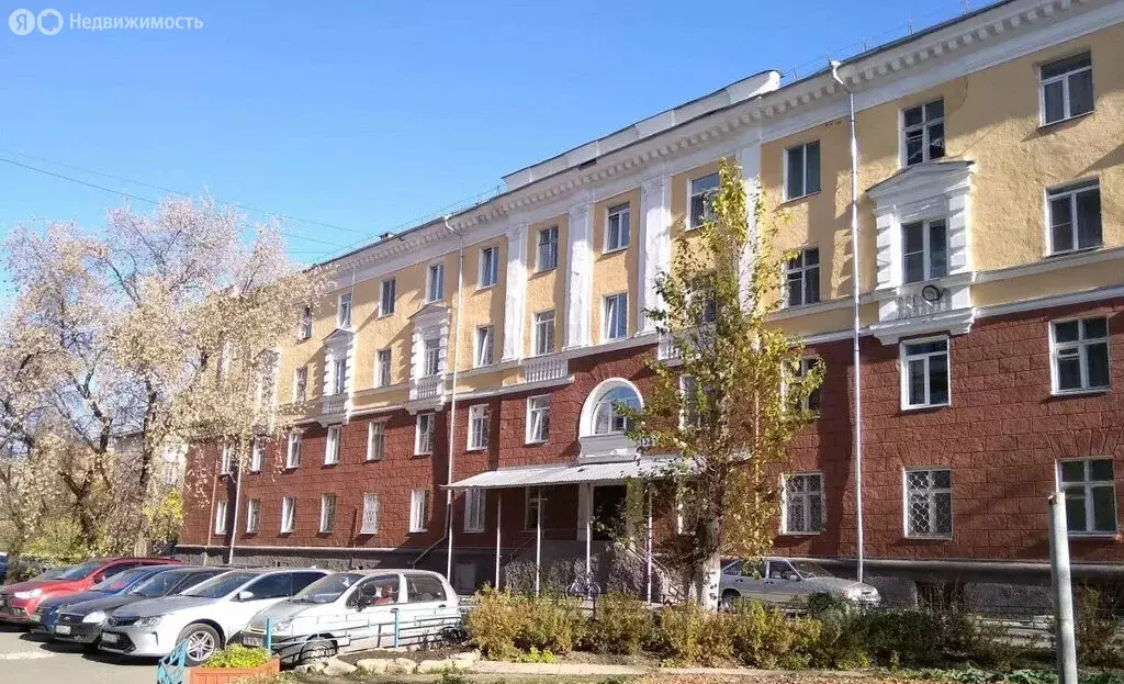 Квартира-студия: Екатеринбург, улица Мамина-Сибиряка, 57А (18.7 м) - Фото 0