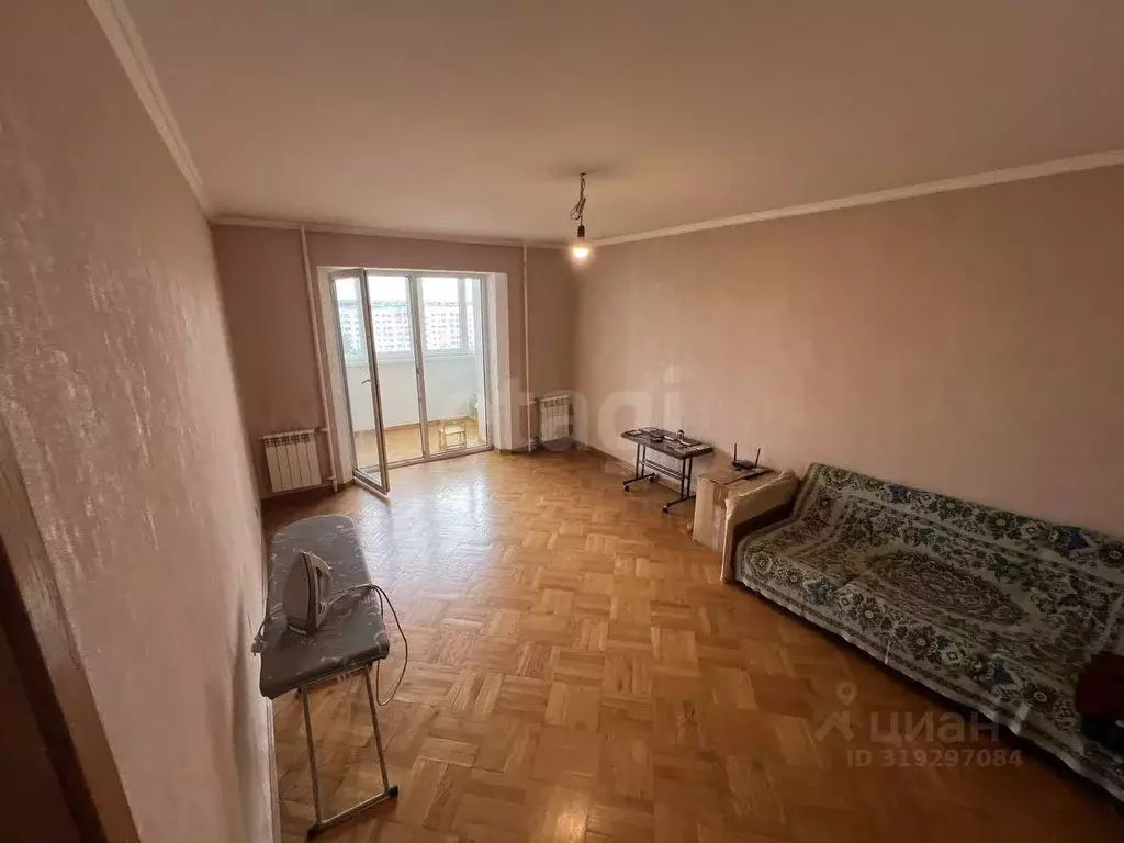 3-к кв. Белгородская область, Белгород ул. Белгородского полка, 50 ... - Фото 0