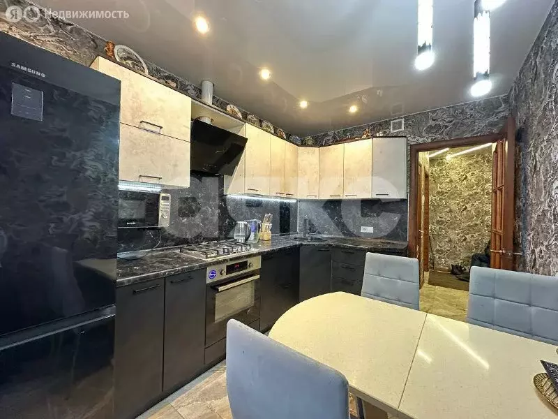 3-комнатная квартира: Тула, улица Вильямса, 22 (67 м) - Фото 2