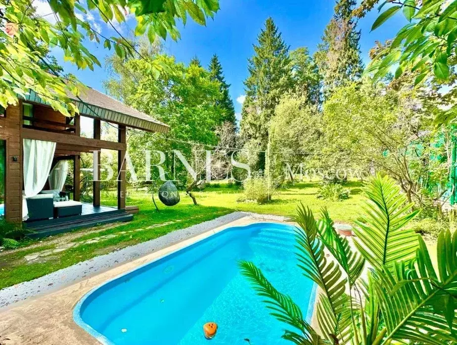 Дом в Московская область, Одинцово ул. Набережная, 2В (250 м) - Фото 2