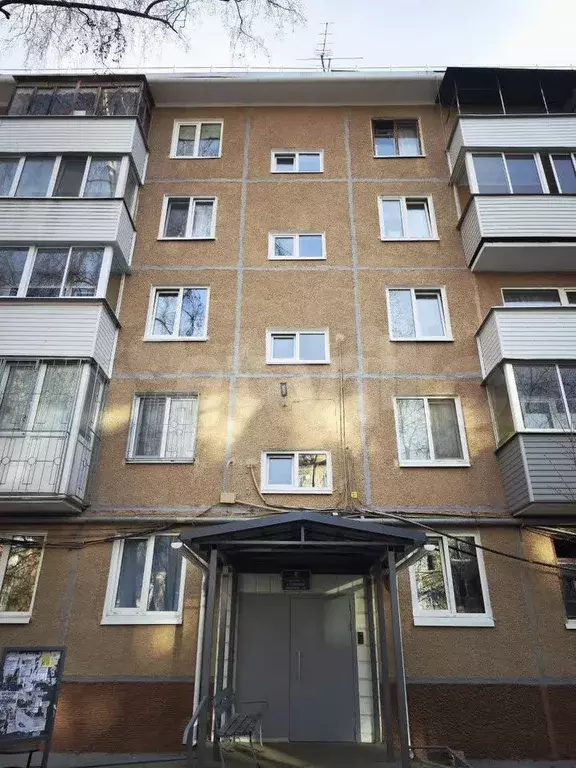 3-к. квартира, 47,4 м, 5/5 эт. - Фото 0