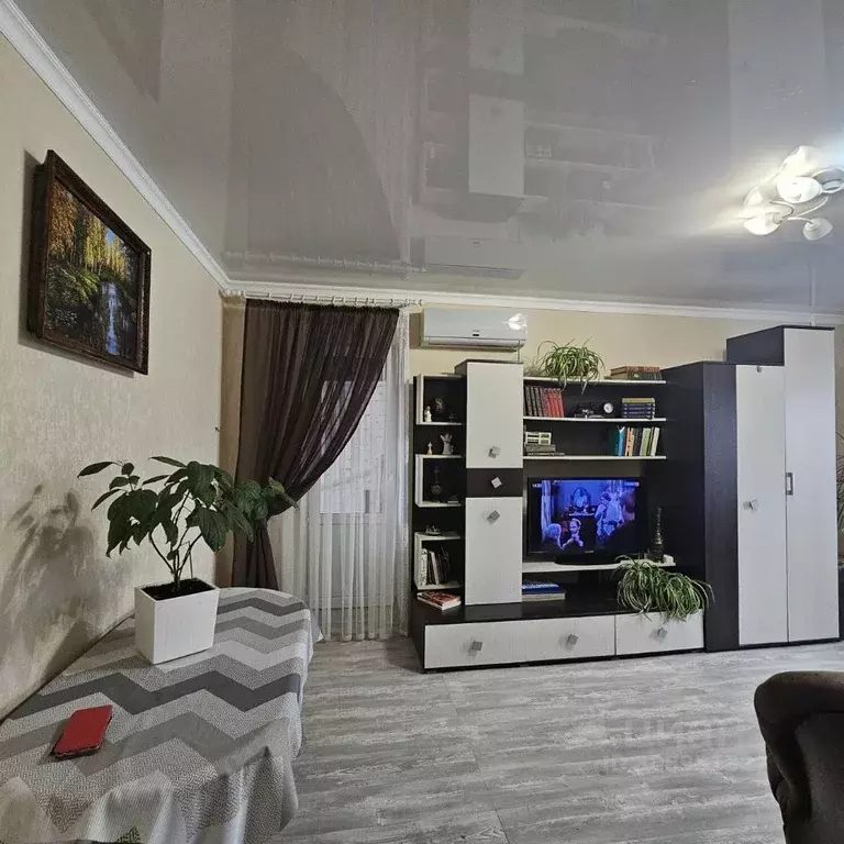 3-к кв. Краснодарский край, Абинск ул. Свердлова, 8 (57.8 м) - Фото 1