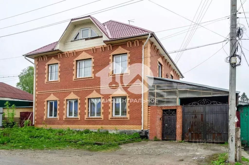 Дом в Новосибирская область, Новосибирск ул. Караваева, 50 (386 м) - Фото 0