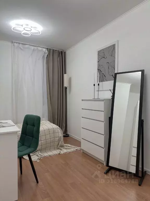 Комната Москва ул. Адмирала Лазарева, 27 (11.0 м) - Фото 1