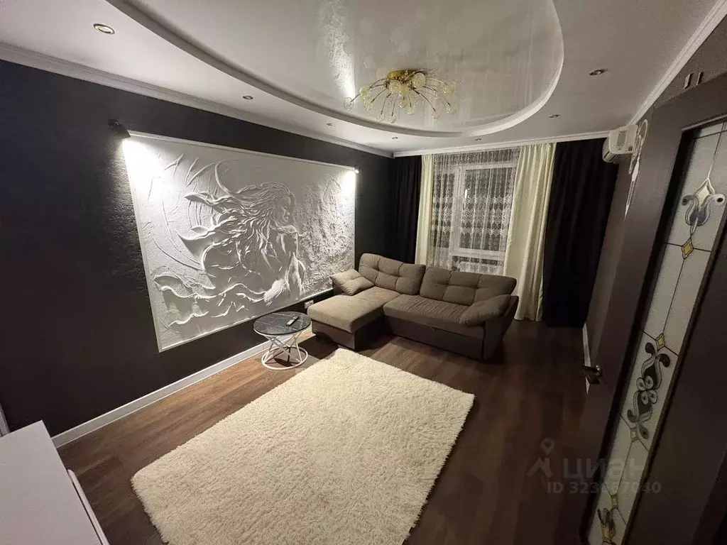 2-к кв. Белгородская область, Белгород просп. Славы, 123 (50.0 м) - Фото 1