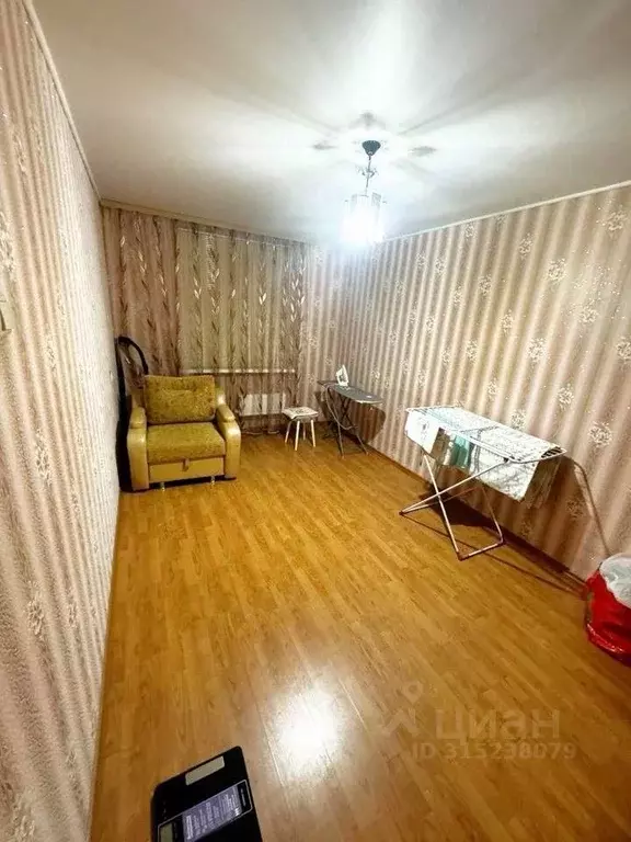 2-к кв. Тюменская область, Тюмень ул. Попова, 7 (47.0 м) - Фото 0