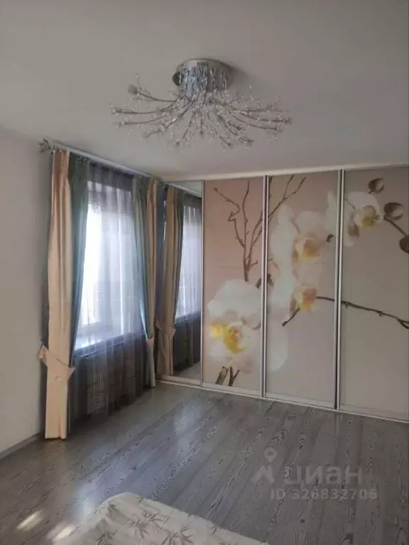 3-к кв. Краснодарский край, Анапа Крымская ул., 171 (76.0 м) - Фото 1