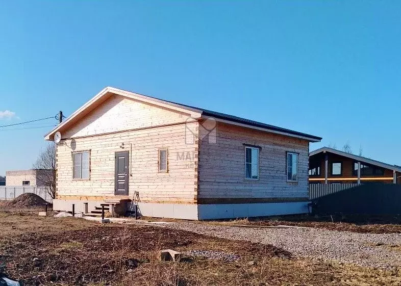 Дом в Ленинградская область, Ломоносовский район, Аннинское городское ... - Фото 0