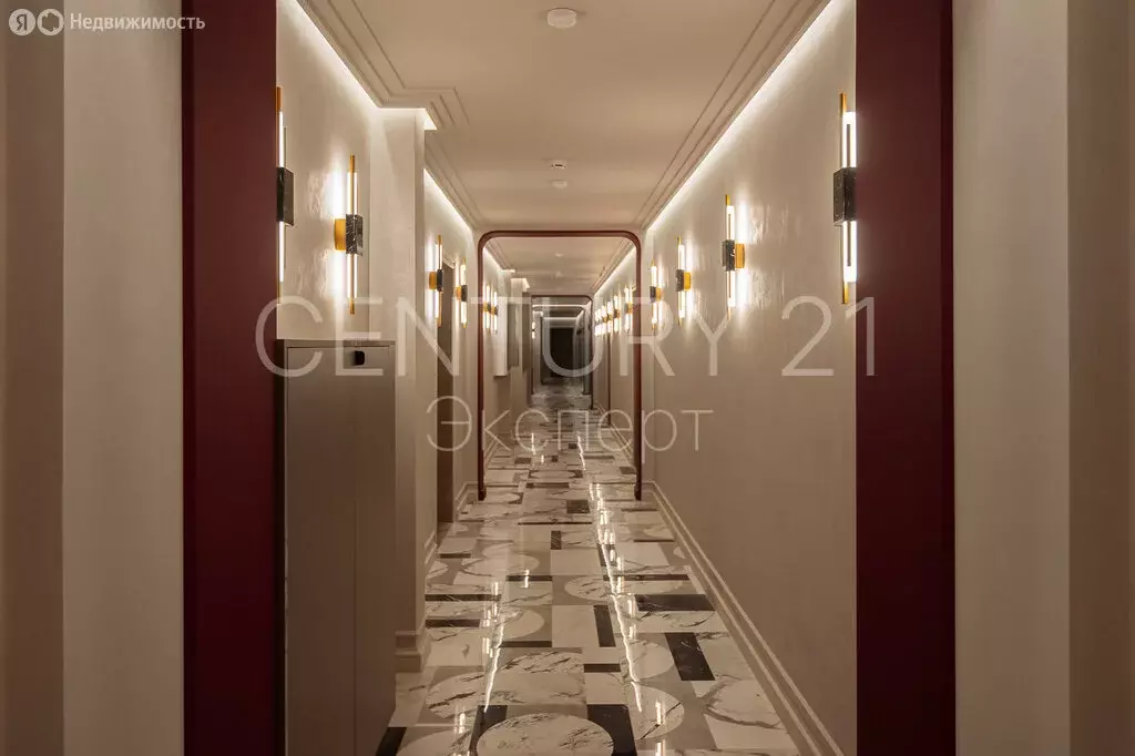 3-комнатная квартира: Светлогорск, улица Верещагина, 10 (140 м) - Фото 1