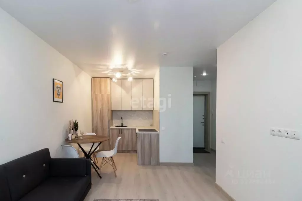 1-к кв. Тюменская область, Тюмень ул. Первооткрывателей, 14 (36.8 м) - Фото 1