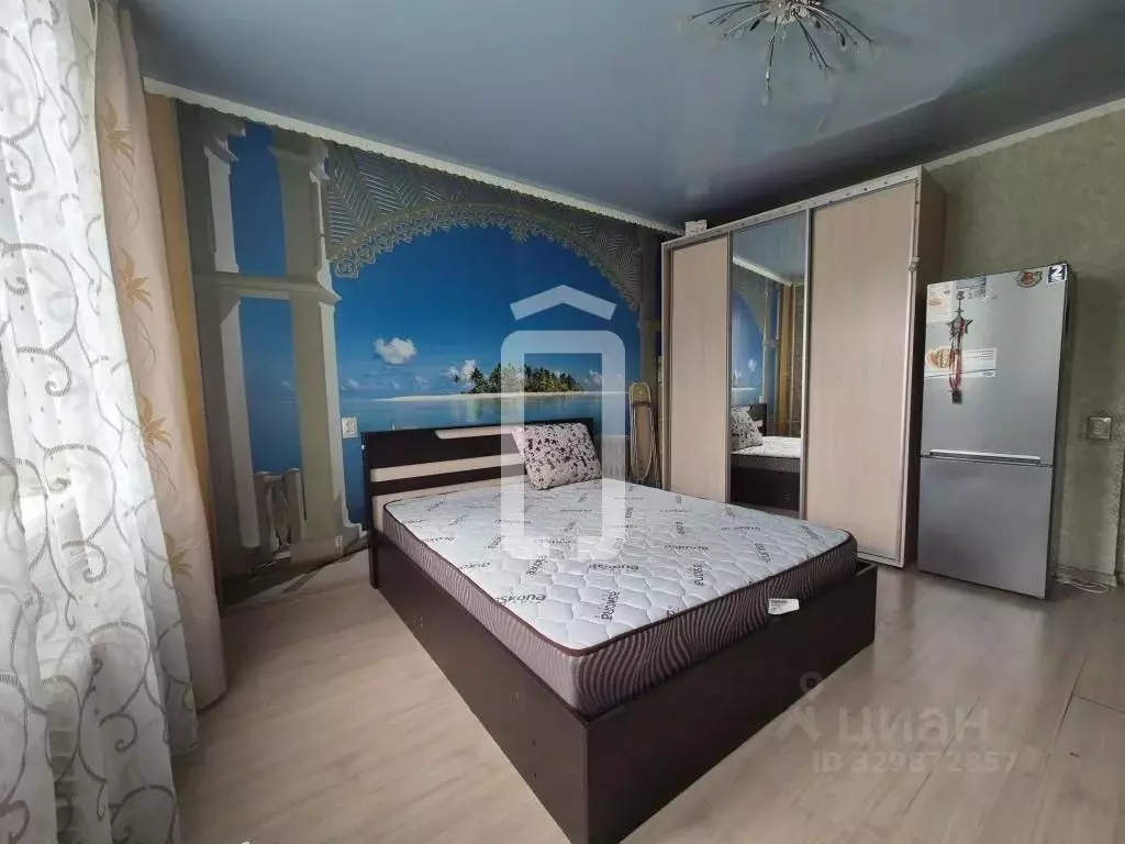 Комната Свердловская область, Екатеринбург ул. Малышева, 2Ж (17.0 м) - Фото 1