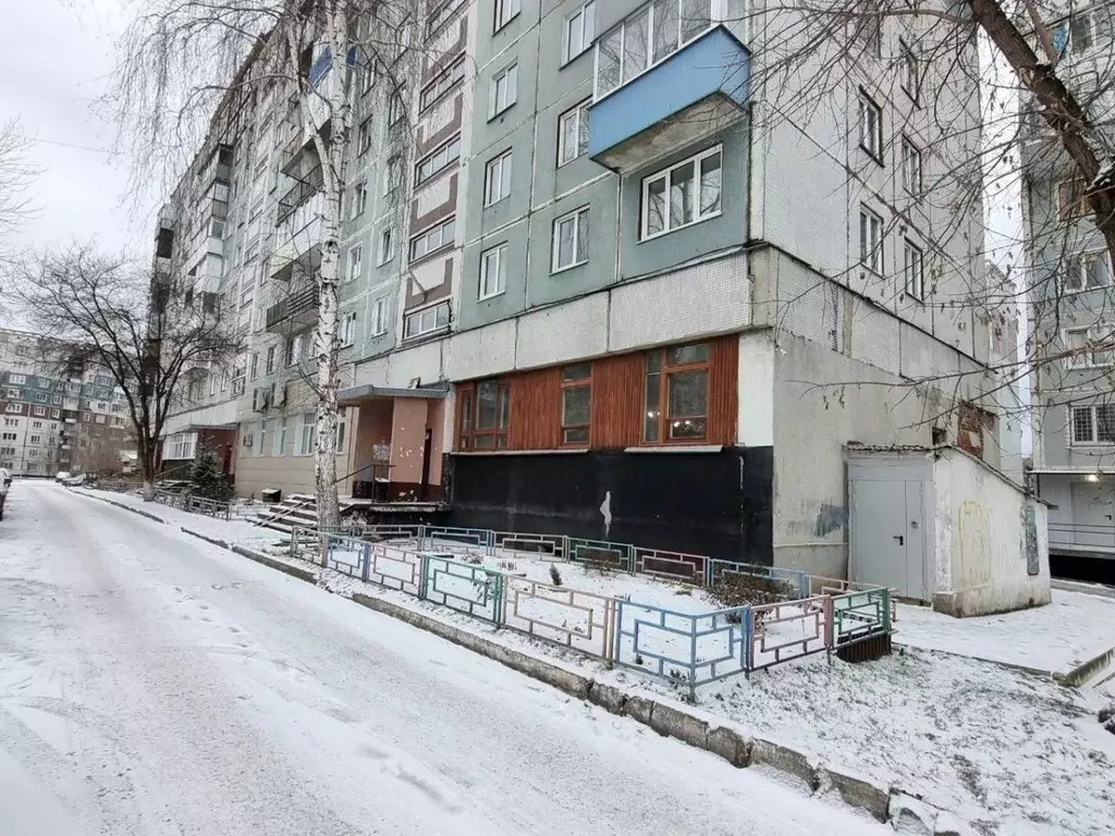 Помещение свободного назначения в Кемеровская область, Новокузнецк ул. ... - Фото 2