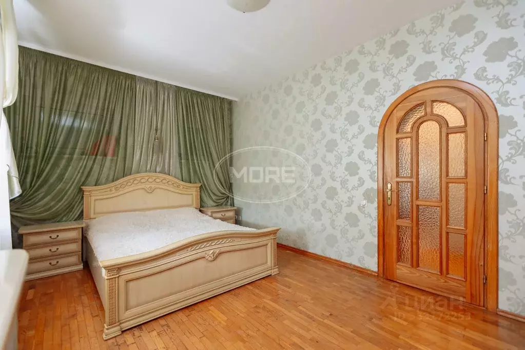 Дом в Калининградская область, Советск Московская ул. (261 м) - Фото 1
