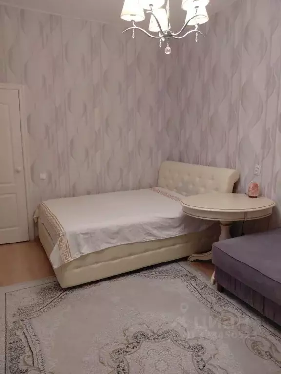 1-к кв. Ярославская область, Рыбинск Волжская наб., 203 (32.5 м) - Фото 1