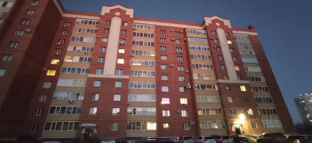 3-к кв. Курганская область, Курган ул. Карельцева, 101 (87.0 м) - Фото 0