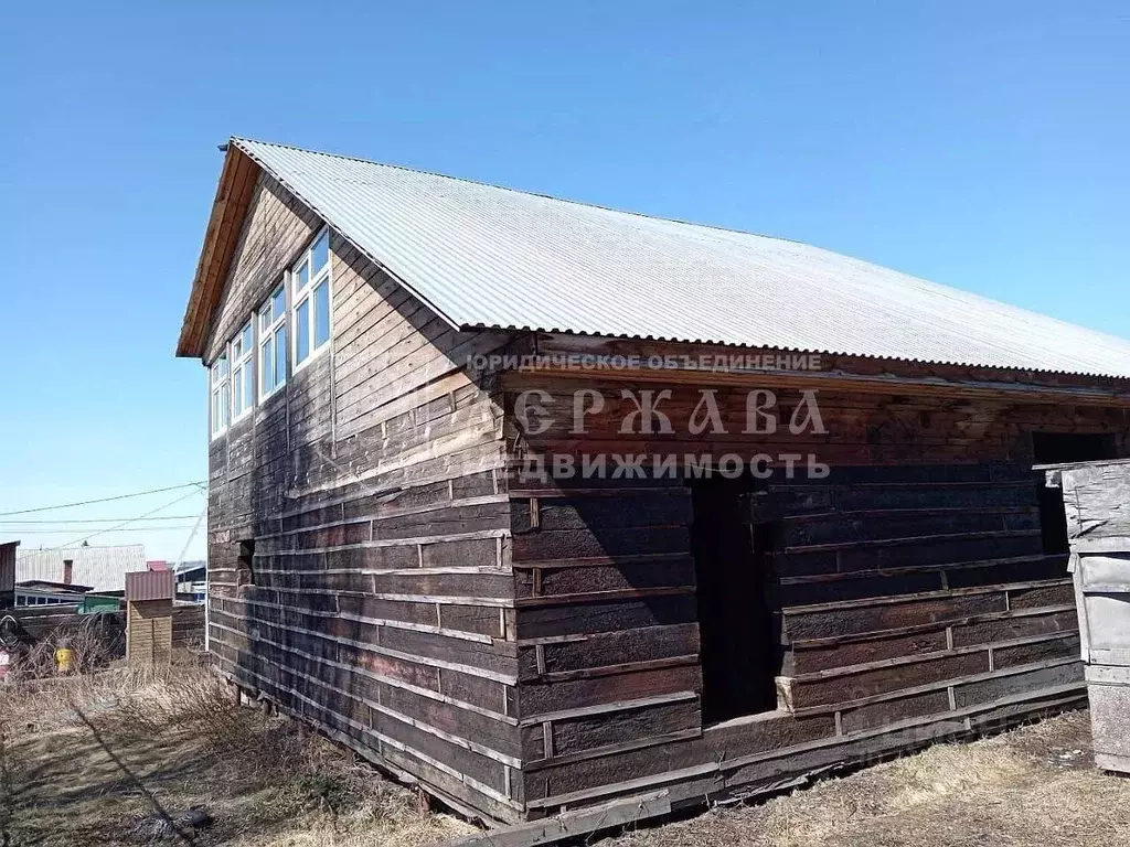 Дом в Кемеровская область, Топки ул. Кирова (115 м) - Фото 0