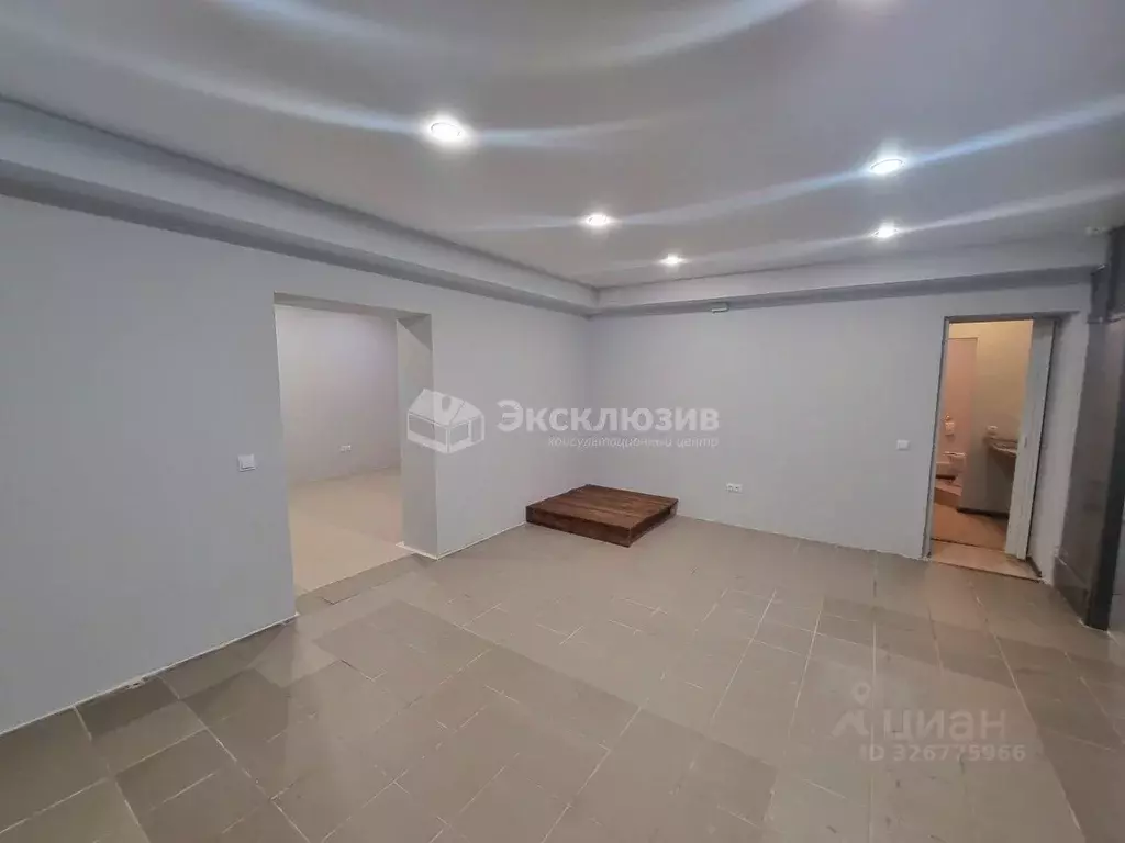 Помещение свободного назначения в Тюменская область, Тюмень Солнечный ... - Фото 2