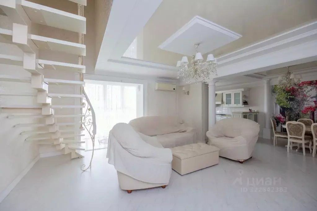 5-к кв. Оренбургская область, Оренбург ул. Правды, 25 (157.6 м) - Фото 0