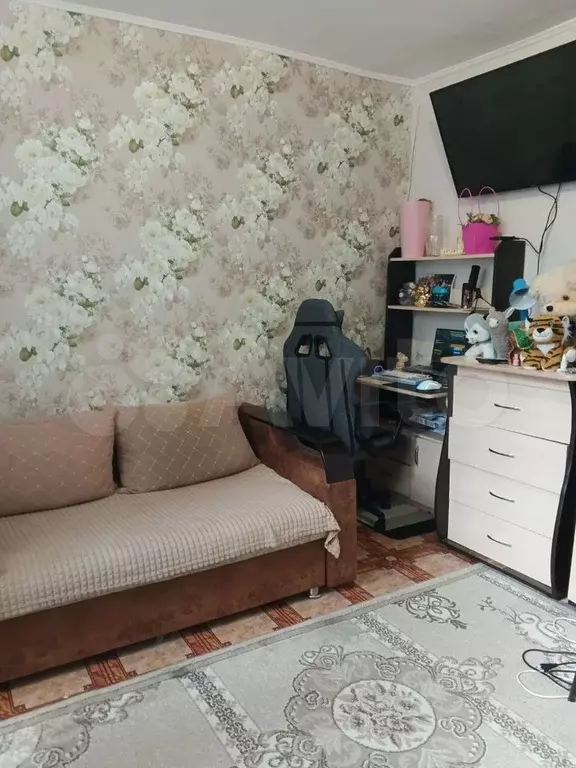 Комната 18 м в 1-к., 1/9 эт. - Фото 0