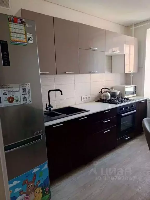 3-к кв. Татарстан, Казань Аметьево жилмассив, ул. Дачная, 5 (64.0 м) - Фото 1