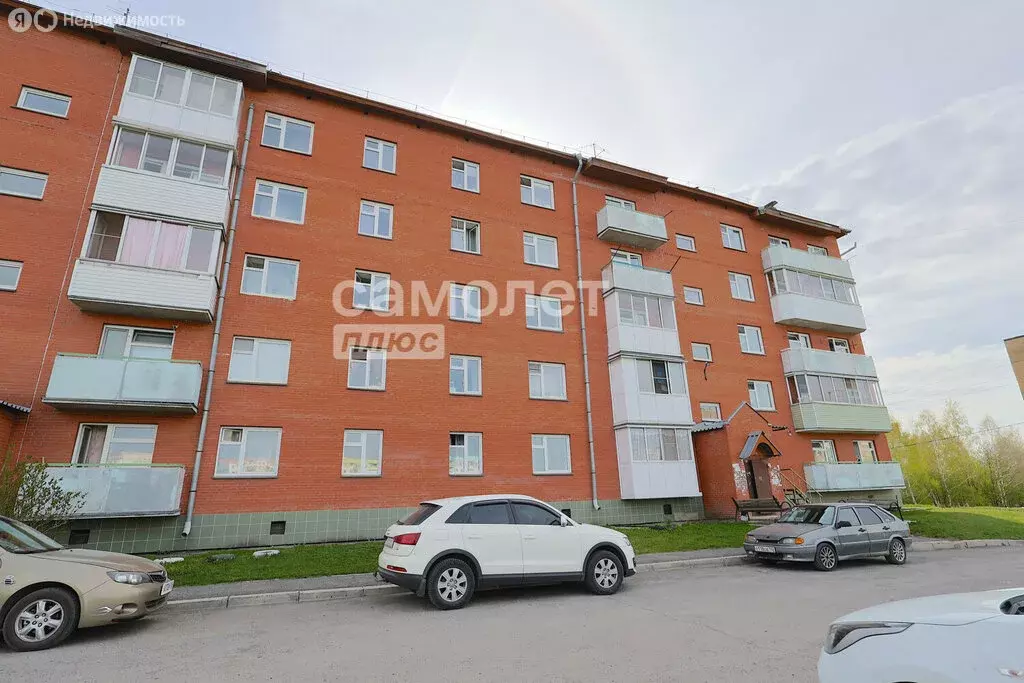 3-комнатная квартира: Топки, микрорайон Солнечный, 24Б (65.9 м) - Фото 0