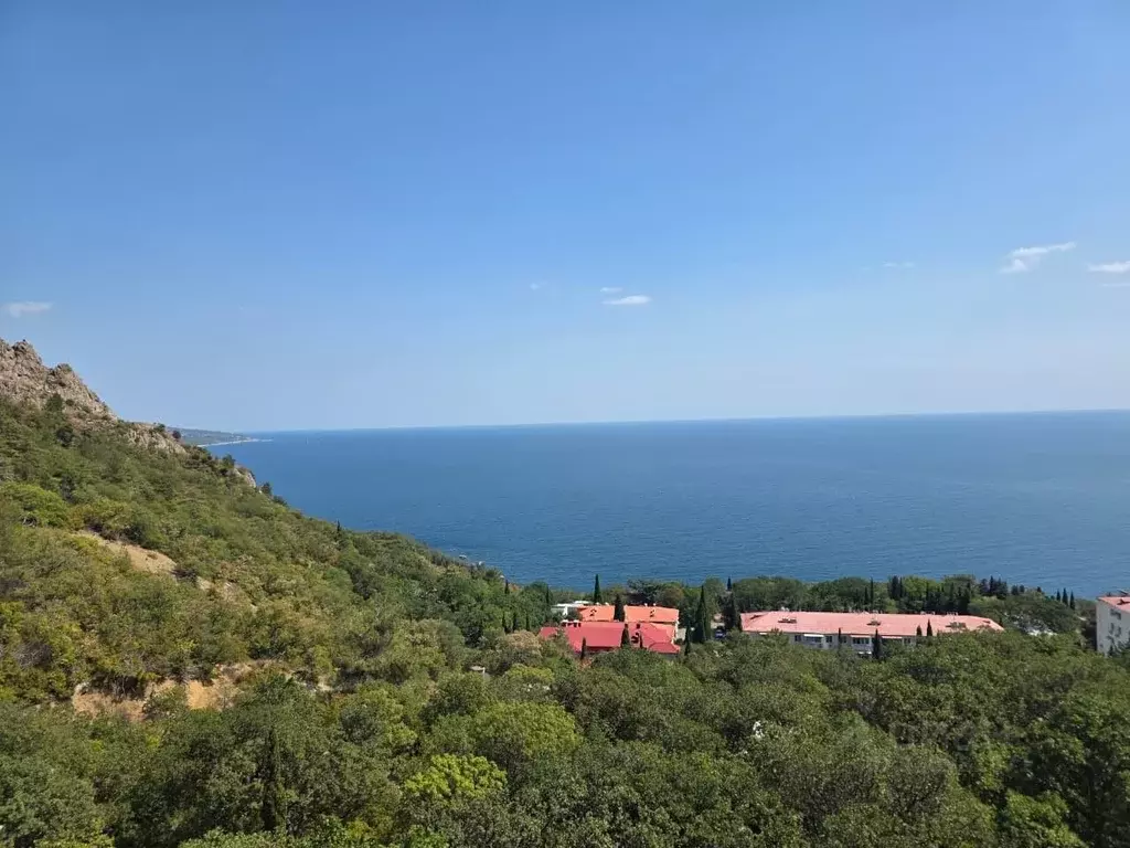 Участок в Крым, Ялта муниципальный округ, Санаторное пгт ул. Гагарина, ... - Фото 1