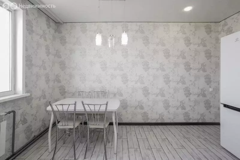 3-комнатная квартира: Иркутск, улица Багратиона, 8/2 (94.9 м) - Фото 2