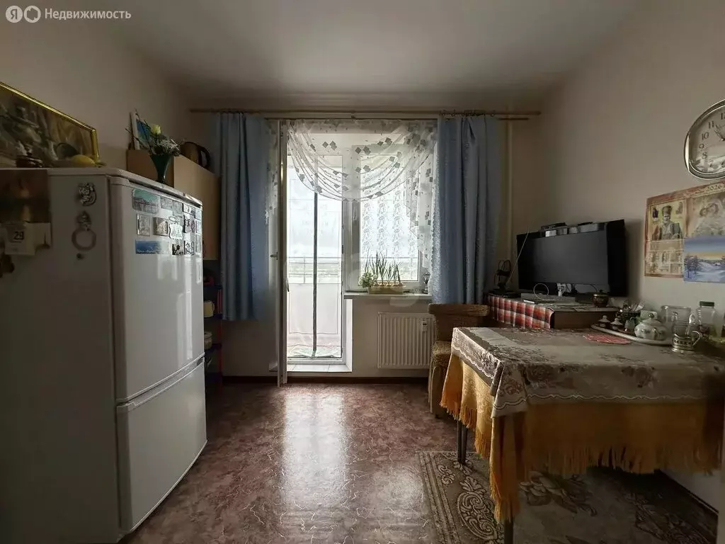 2-комнатная квартира: Киров, микрорайон Коминтерновский, улица ... - Фото 2