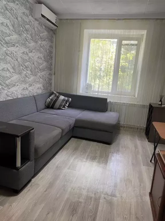 Комната Краснодарский край, Краснодар Уральская ул., 81а (13.0 м) - Фото 1