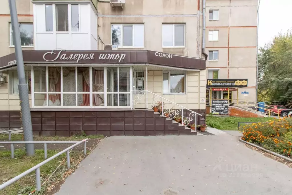 Помещение свободного назначения в Тюменская область, Тюмень ул. ... - Фото 1