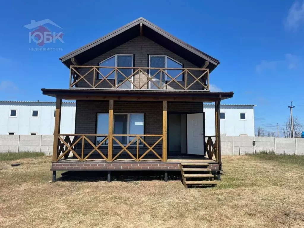 Коттедж в Крым, Сакский район, с. Молочное 68 (102 м) - Фото 1