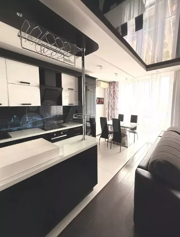 1-к. квартира, 65 м, 4/4 эт. - Фото 0