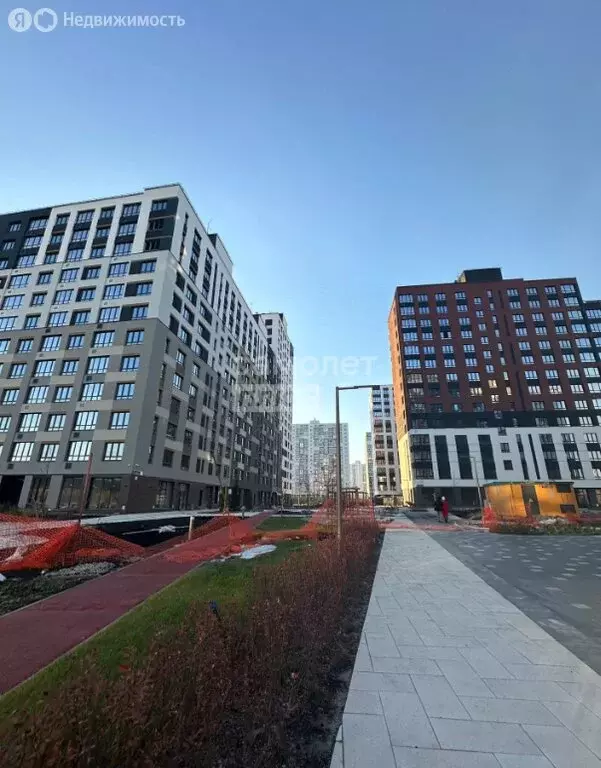 1-комнатная квартира: деревня Патрушева, улица Петра Ершова, 15 (53.8 ... - Фото 2