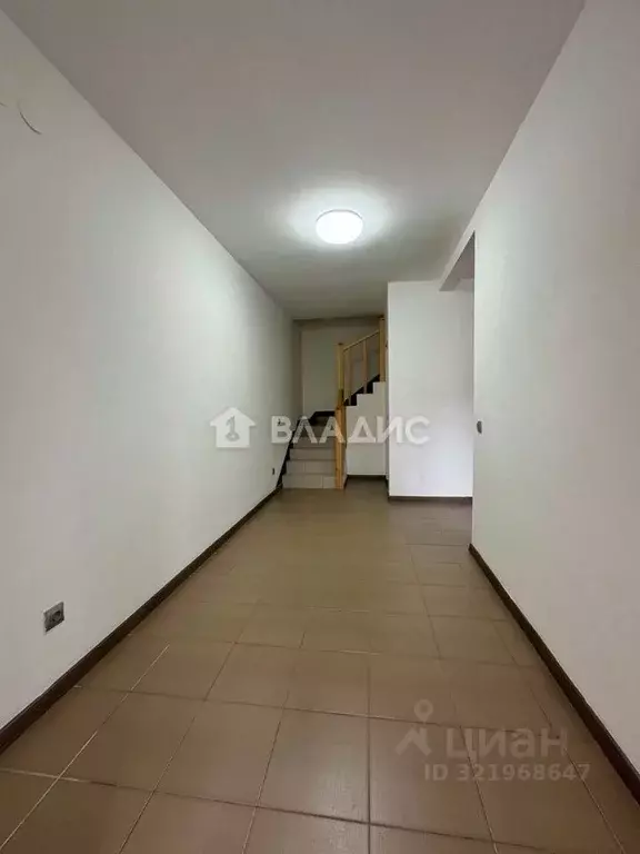 Таунхаус в Бурятия, Улан-Удэ Тепловик мкр, ул. Тепловая, 104А/6 (119 ... - Фото 2