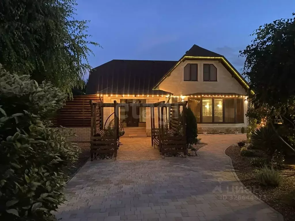 Дом в Краснодарский край, Крымск ул. Кочергина (249 м) - Фото 1