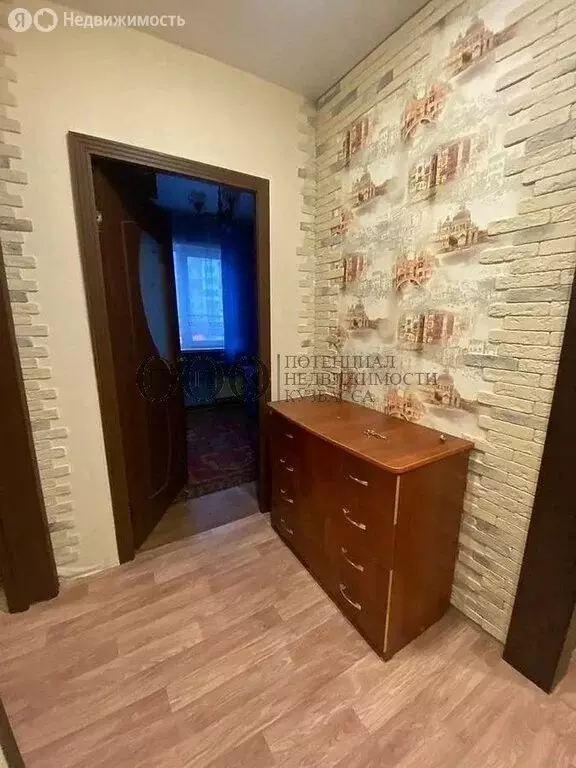 4-комнатная квартира: Кемерово, Ленинградский проспект, 38А (78 м) - Фото 1