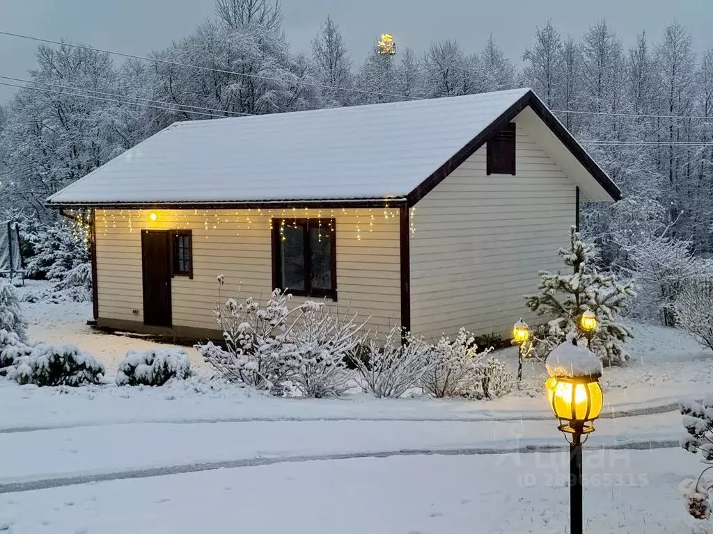 Дом в Карелия, Сортавала Старовыборгское ш., 24А (50 м) - Фото 1