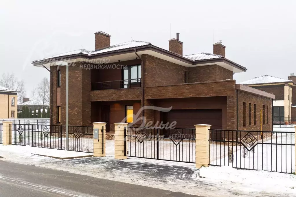 Дом в Москва Крекшино кп, ул. Клубничная, 84 (323 м) - Фото 1